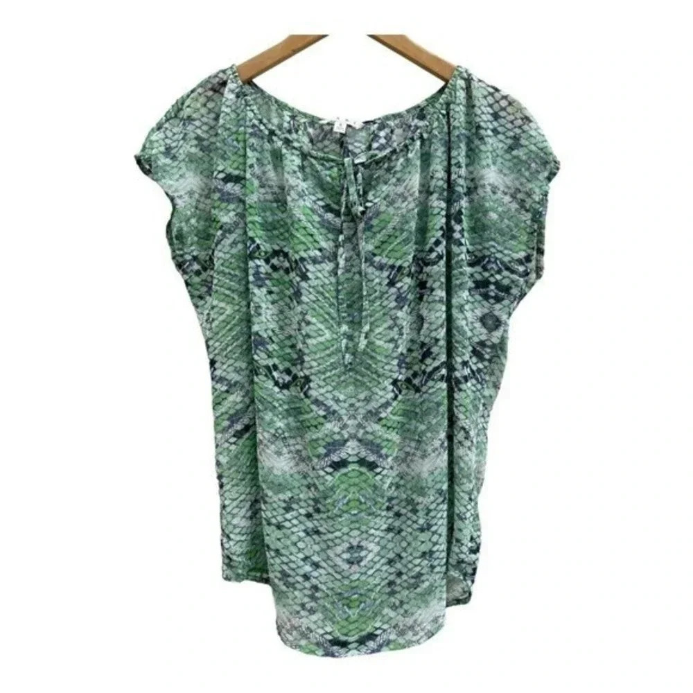 Cabi Size‎ Small Darby Green Snakeskin Patterned Tie Front Sheer Blouse​​